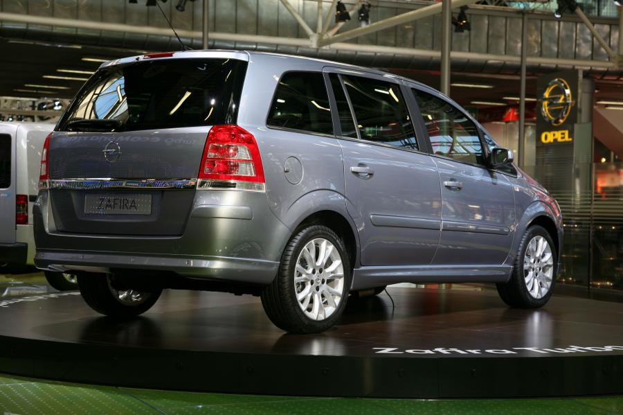  Opel Zafira 2008 года  (фото 10 из 72)